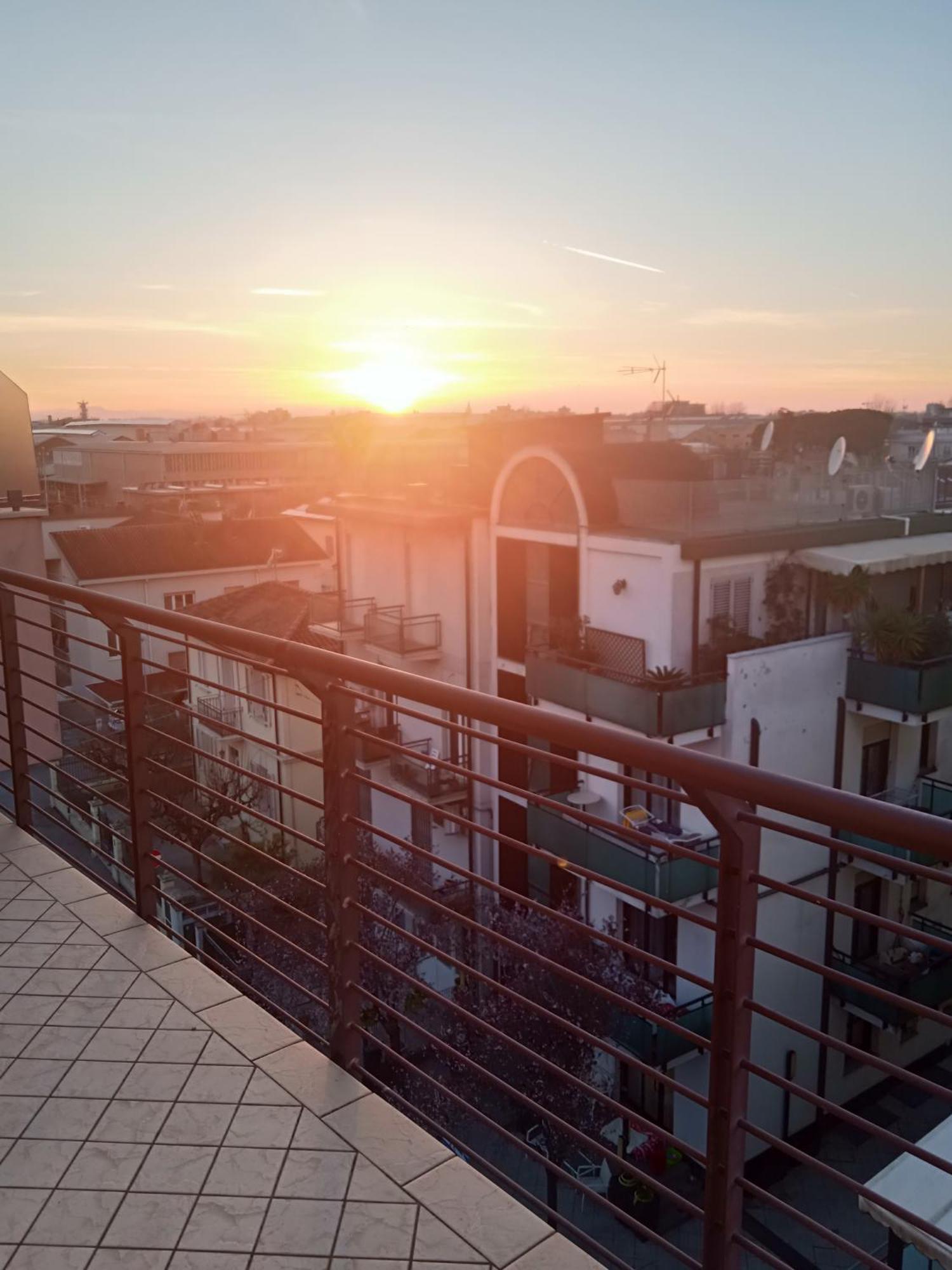 Il Tramonto Apartamento Rimini Exterior foto